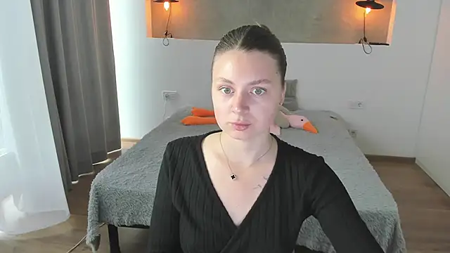 Snapshot of Kitkatvel chatting on 06.03.26 Kitkatvel online show from 06.03.26