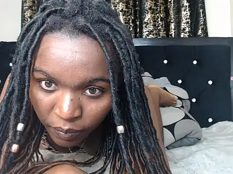 ebonyempress25 online show from 06.12.26