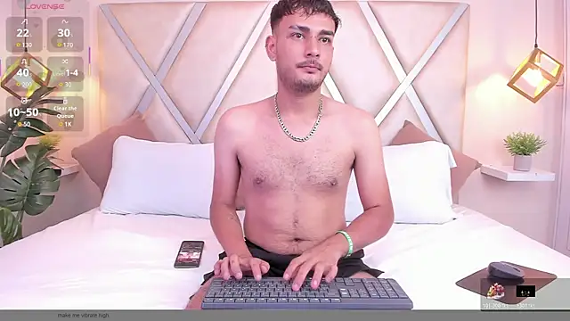 Snapshot of LiamBlake_ chatting on 07.17.26 LiamBlake online show from 07.17.26