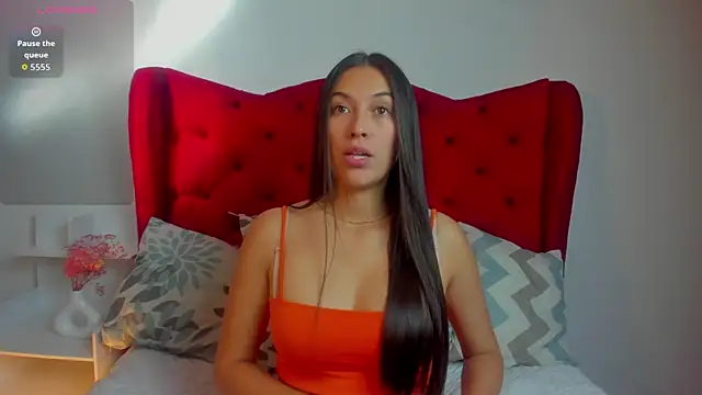 Snapshot of EliiVayne chatting on 07.17.26 EliiVayne online show from 07.17.26