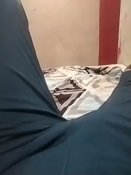 Snapshot of bossmagi chatting on 10.08.25 bossmagi online show from 10.08.25