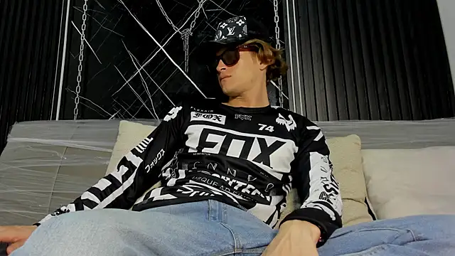 AnthonyStone  online show from 05.28.26