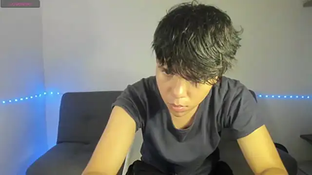 Snapshot of cuitealex chatting on 05.29.26 cuitealex online show from 05.29.26