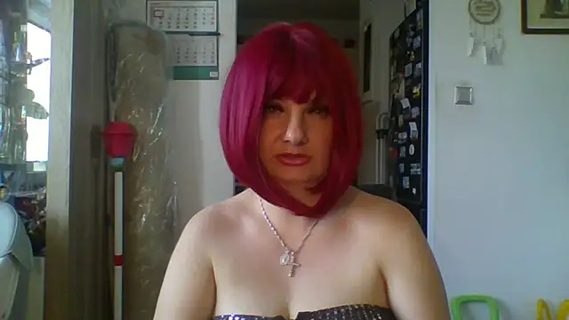 Snapshot of MeganFlirt chatting on 07.06.26 MeganFlirt online show from 07.06.26