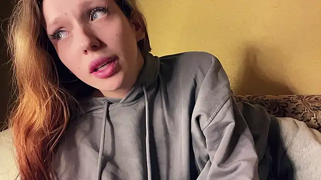 Snapshot of xXMelanieseXx chatting on 05.28.26 xXMelanieseXx online show from 05.28.26
