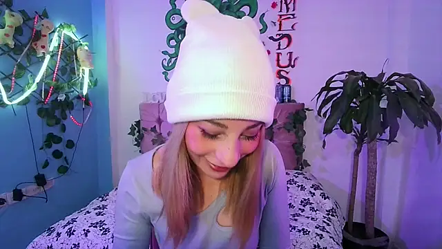 Snapshot of Barbie__sweet chatting on 07.17.26 Barbie sweet online show from 07.17.26