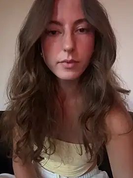 gymgirllaura online show from 07.07.26