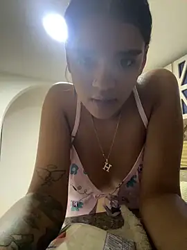 Snapshot of mia__gomex chatting on 06.19.26 mia gomex online show from 06.19.26