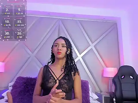 Snapshot of CarlaHilton chatting on 05.31.26 CarlaHilton online show from 05.31.26
