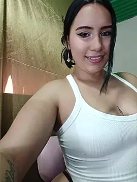 Snapshot of shantall_cute chatting on 06.12.26 shantall cute online show from 06.12.26