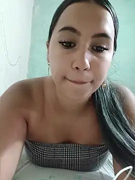 Snapshot of shantall_cute chatting on 07.12.26 shantall cute online show from 07.12.26
