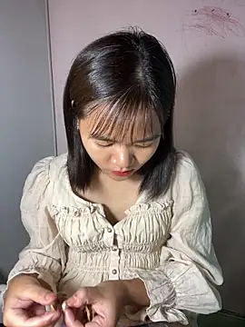 Snapshot of Ari_baby9 chatting on 06.19.26 Ari baby9 online show from 06.19.26
