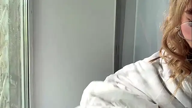 amilia-sexygirl online show from 06.01.26