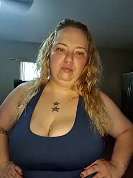 Snapshot of Jaclynnbaby chatting on 06.25.26 Jaclynnbaby online show from 06.25.26