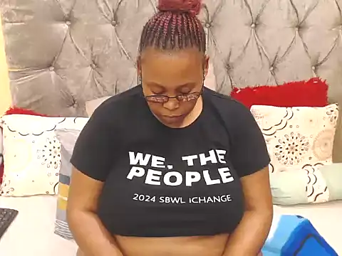 sexychubbypussyx online show from 06.12.26