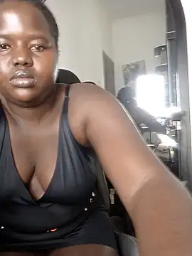 Snapshot of melaninglasskin chatting on 06.29.26 melaninglasskin online show from 06.29.26