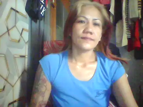 Snapshot of pinayheartaker chatting on 06.18.26 pinayheartaker online show from 06.18.26
