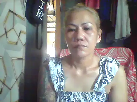 Snapshot of pinayheartaker chatting on 07.10.26 pinayheartaker online show from 07.10.26
