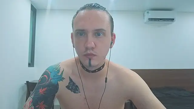 Silent Stitch online show from 07.17.26