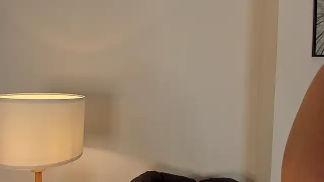 Snapshot of Shy_nikka_4you chatting on 07.12.26 Shy nikka 4you online show from 07.12.26