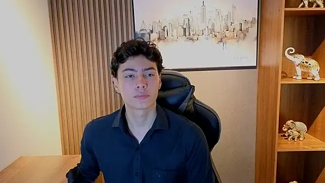 Snapshot of Esteban_Fire chatting on 05.30.26 Esteban Fire online show from 05.30.26