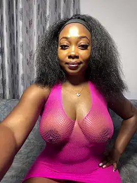 Snapshot of Hot_Candyy_ chatting on 06.25.26 Hot Candyy online show from 06.25.26