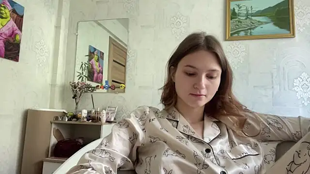 Snapshot of HeIen_cute chatting on 06.06.26 HeIen cute online show from 06.06.26