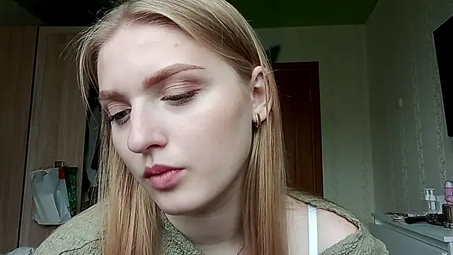 Snapshot of NorineGressett chatting on 06.19.26 NorineGressett online show from 06.19.26