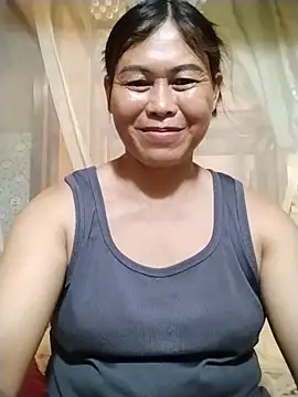 Snapshot of -Hatybi- chatting on 07.04.26 -Hatybi- online show from 07.04.26