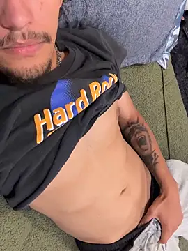 Uhhyuhhhhh online show from 06.11.26