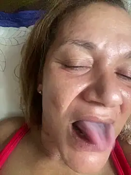 Snapshot of rosanna78322 chatting on 06.16.26 rosanna78322 online show from 06.16.26