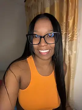 Snapshot of chell_iivy chatting on 07.05.26 chell iivy online show from 07.05.26