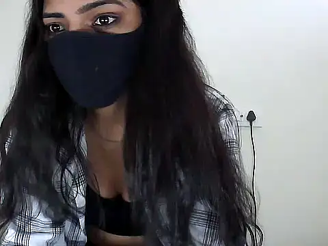 Snapshot of Hot-Roshni chatting on 07.17.26 Hot-Roshni online show from 07.17.26