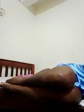 Snapshot of Sexyanikah chatting on 06.17.26 Sexyanikah online show from 06.17.26