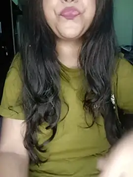 MissRiyaLive online show from 07.26.26
