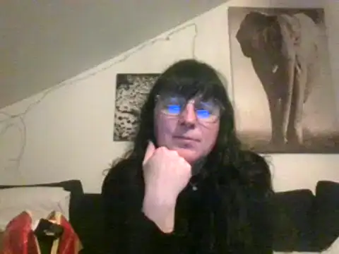 Snapshot of sexujuly88 chatting on 01.07.25 sexujuly88 online show from 01.07.25