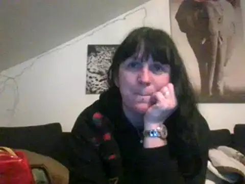 Snapshot of sexujuly88 chatting on 01.15.25 sexujuly88 online show from 01.15.25