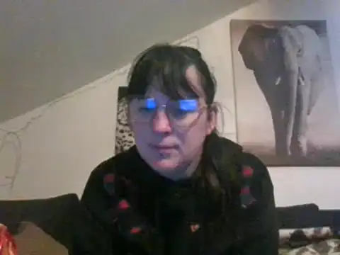 Snapshot of sexujuly88 chatting on 01.21.25 sexujuly88 online show from 01.21.25