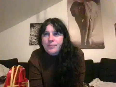 Snapshot of sexujuly88 chatting on 09.18.25 sexujuly88 online show from 09.18.25