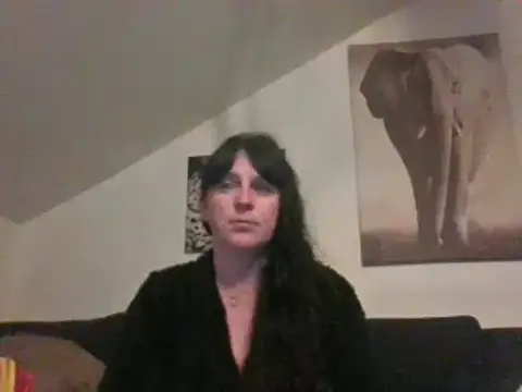 Snapshot of sexujuly88 chatting on 10.05.25 sexujuly88 online show from 10.05.25