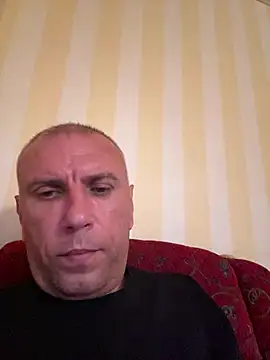 Snapshot of sashaalexandru chatting on 05.31.26 sashaalexandru online show from 05.31.26