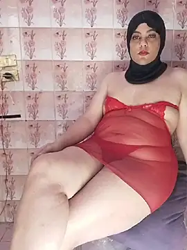 LenaQPeach online show from 06.17.26
