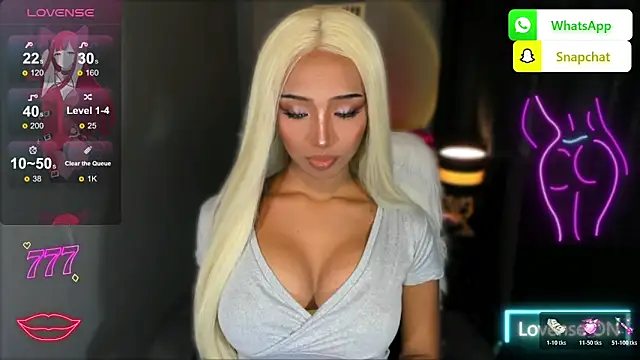 Snapshot of Attractive_Goddess_Isla chatting on 06.09.26 Attractive Goddess Isla online show from 06.09.26