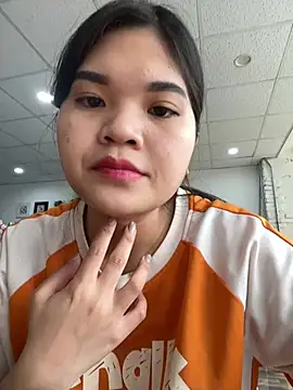Snapshot of -Queen429- chatting on 06.16.26 -Queen429- online show from 06.16.26