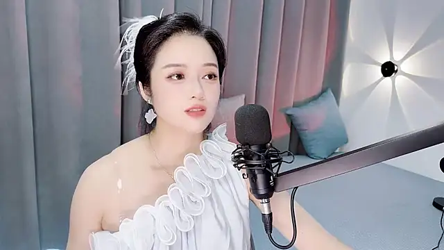 Snapshot of Momo-Wow chatting on 07.11.26 Momo-Wow online show from 07.11.26