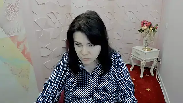 Snapshot of Julia_reeves chatting on 06.01.26 Julia reeves online show from 06.01.26