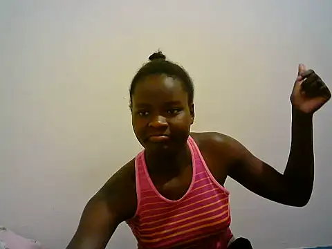 Snapshot of BerryJulie chatting on 06.14.26 BerryJulie online show from 06.14.26
