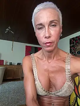 GymQueenCarmen online show from 07.20.26