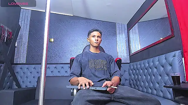 Snapshot of Yoel_Blessed chatting on 07.08.26 Yoel Blessed online show from 07.08.26