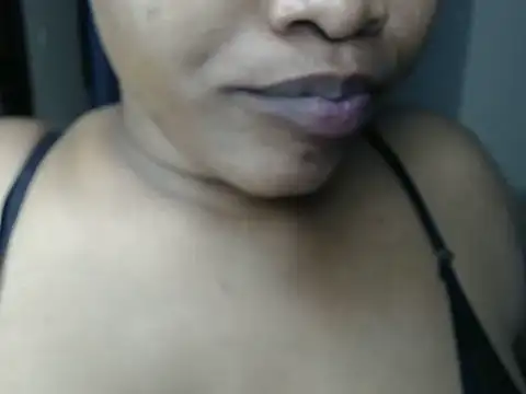 Snapshot of nasty_queen2 chatting on 06.26.26 nasty queen2 online show from 06.26.26